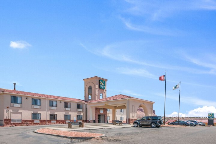 Hotel 6 of 49
