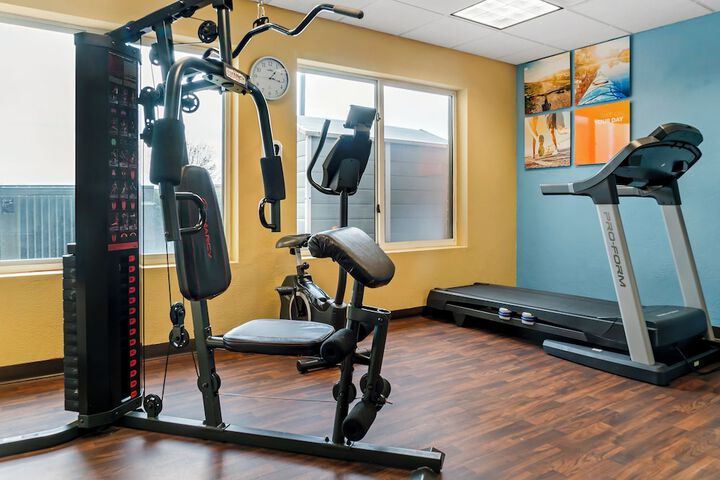 Comfort Suites Findlay I-75 near Sports Complex