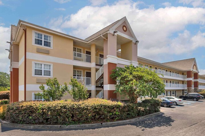 Hotel 2 of 23