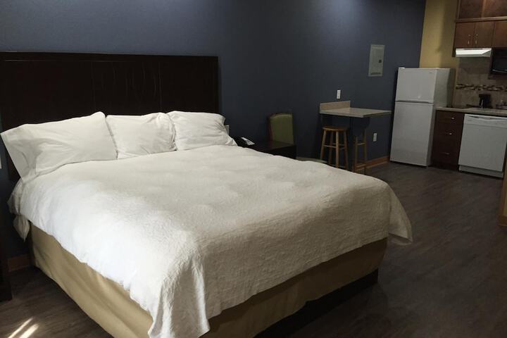 Room 18 of 42