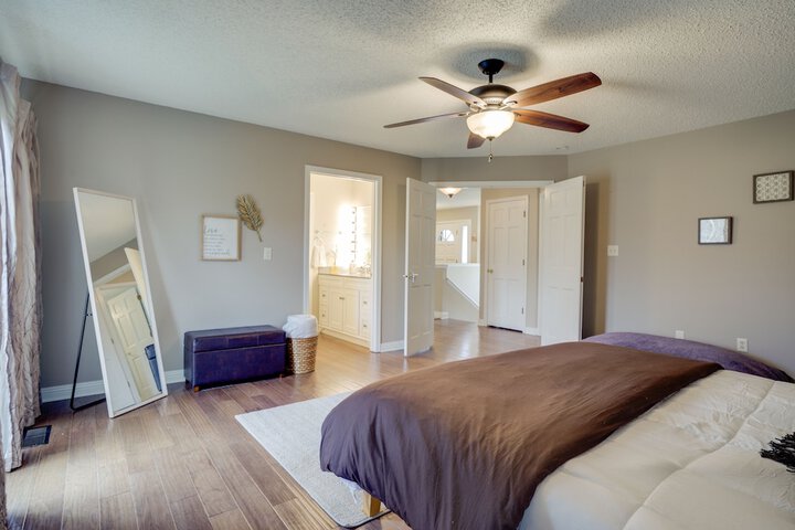 Family Minnesota Vacation Rental w / Balcony