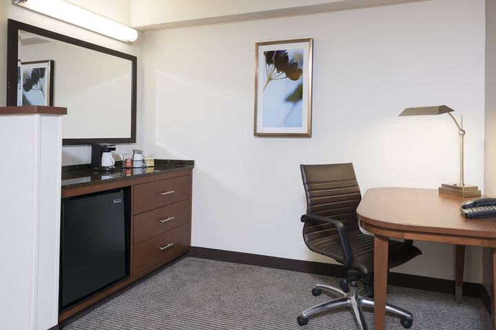 Room 22 of 33