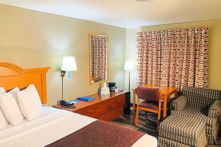 Room 14 of 44