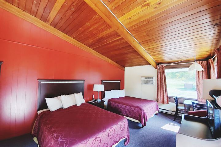Room 14 of 32