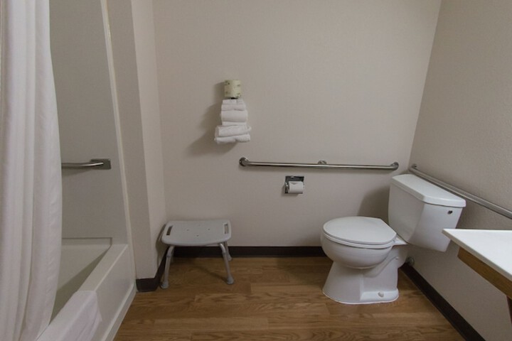 Room 20 of 26