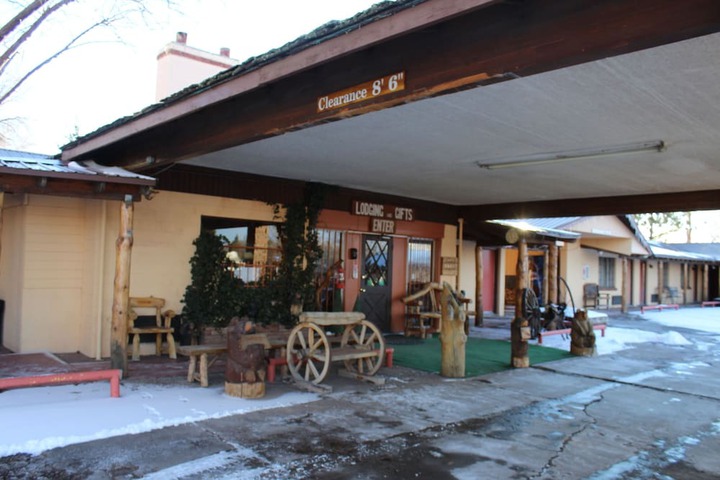 Hotel 2 of 31