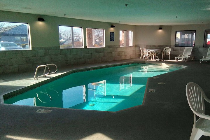 Pool 3 of 28
