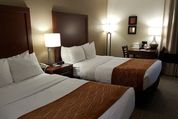 Room 32 of 57