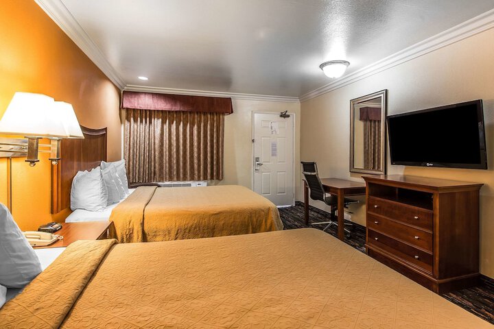 Room 36 of 49