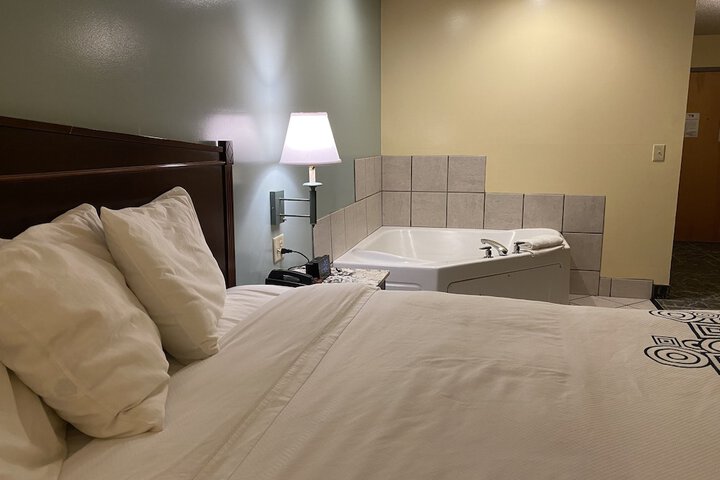 Knights Inn & Suites Dublin