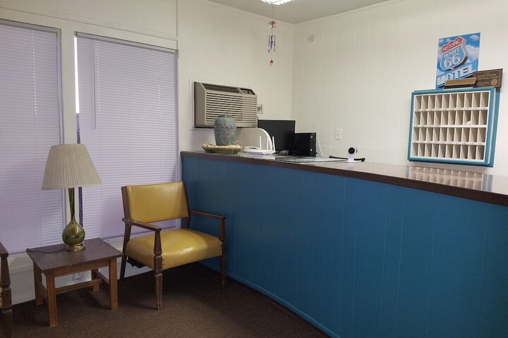 Leisure Lodge Motel