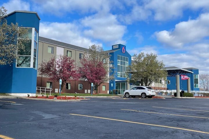Motel 6 Caseyville IL - Caseyville Il