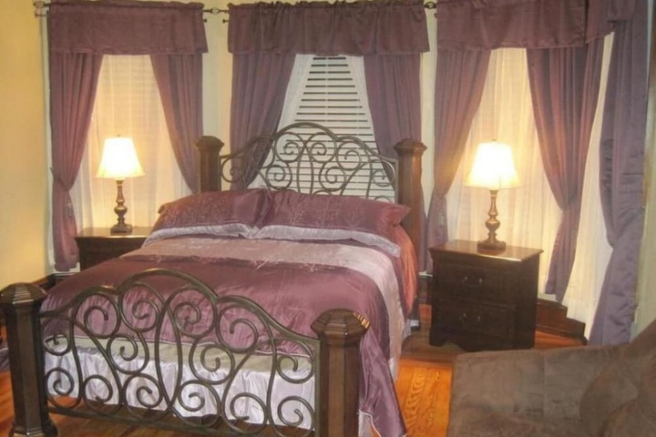 Walton Manor Inn Bed & Breakfast