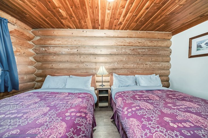 Room 46 of 153