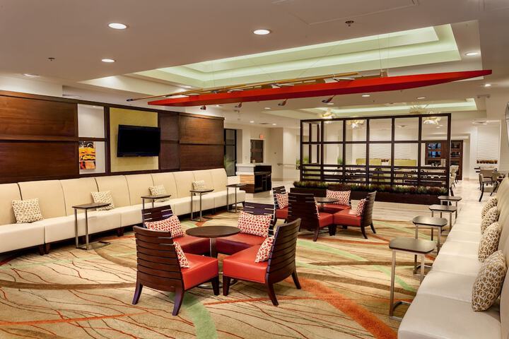 Hotel 2 of 43