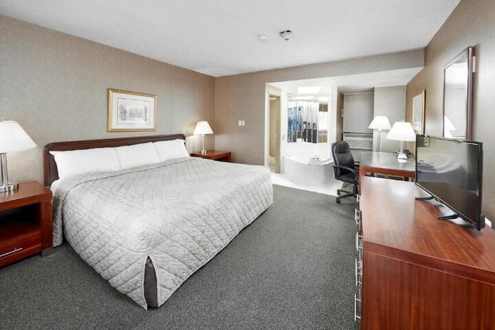 Room 19 of 50