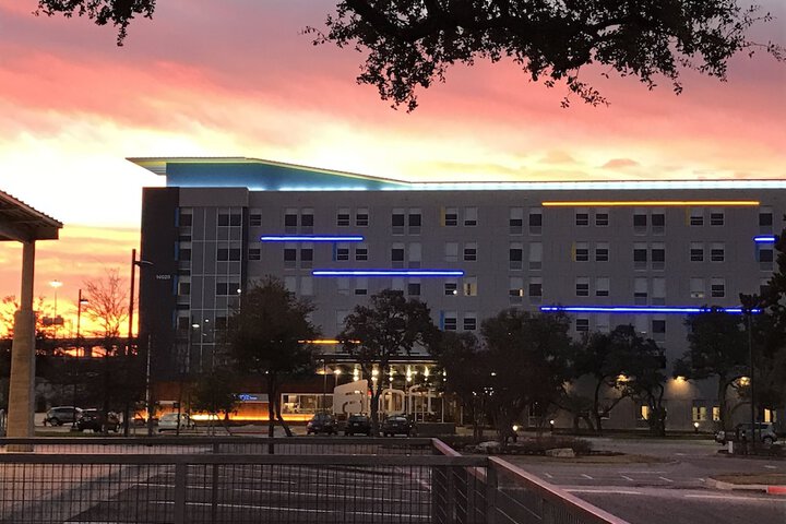 Hotel 3 of 32