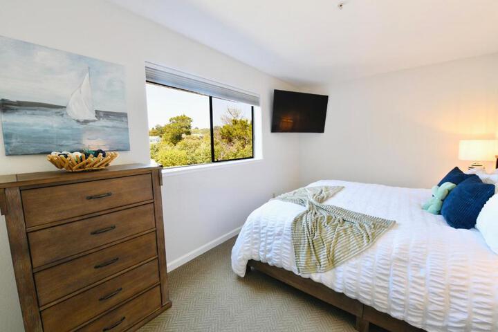 Royal Villa - Ocean View - Heated Pools - SEASCAPES BEST 1 BEDROOM - 3 BEDS - End Unit