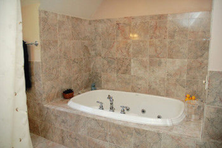 The Grand Anne Bed & Breakfast