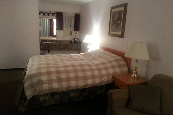 Heritage Inn