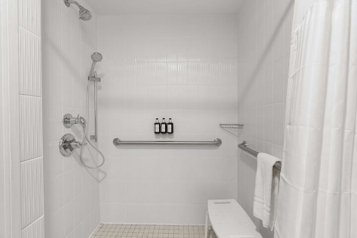 Room 49 of 109