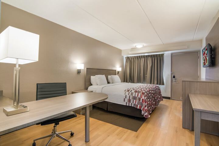 Room 29 of 35