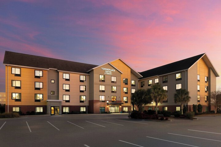 Hotel 3 of 49