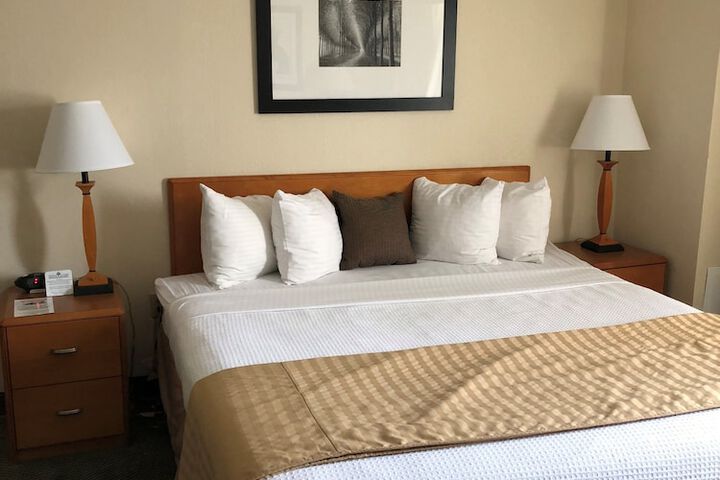 Room 26 of 44