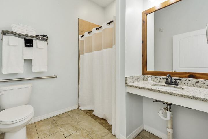 Room 4 of 21