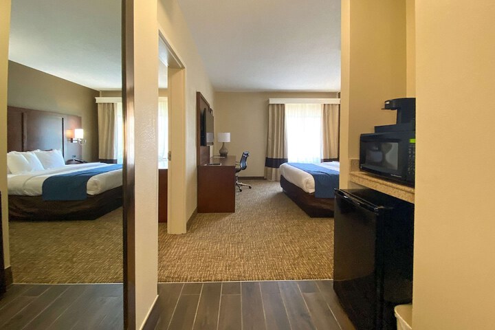 Room 20 of 44