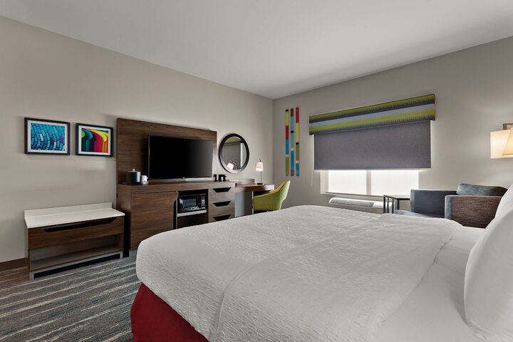 Room 40 of 61