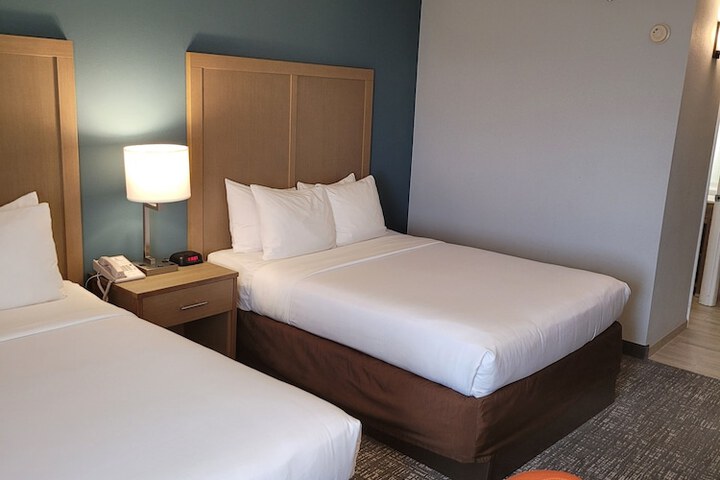 Room 15 of 65