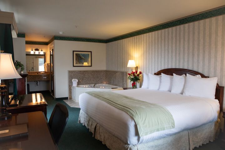 Room 10 of 48