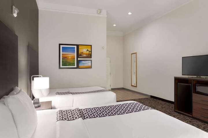 Room 7 of 29