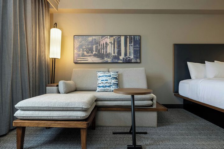 Courtyard by Marriott North Charleston Airport / Coliseum