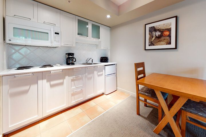 Whistler Peak Lodge
