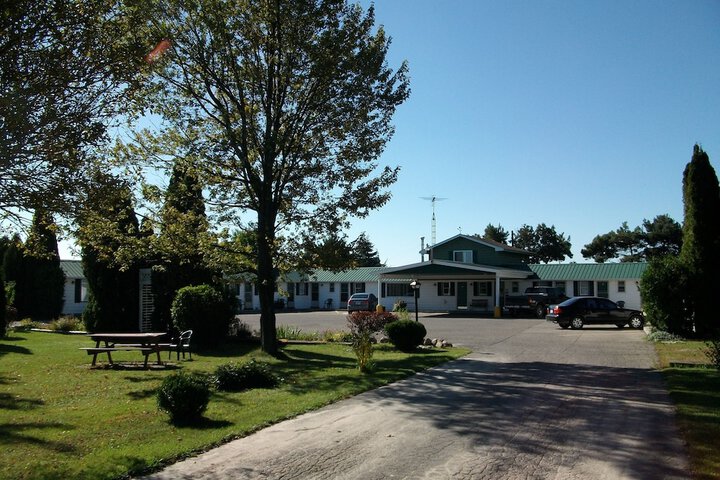 Property Grounds 18 of 20
