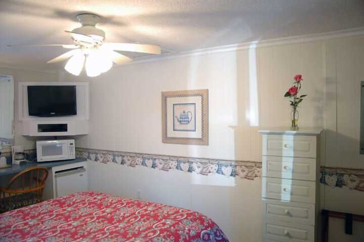 Room 115 of 191