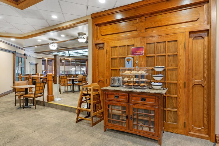 Best Western Plus Wooster Hotel & Conference Center