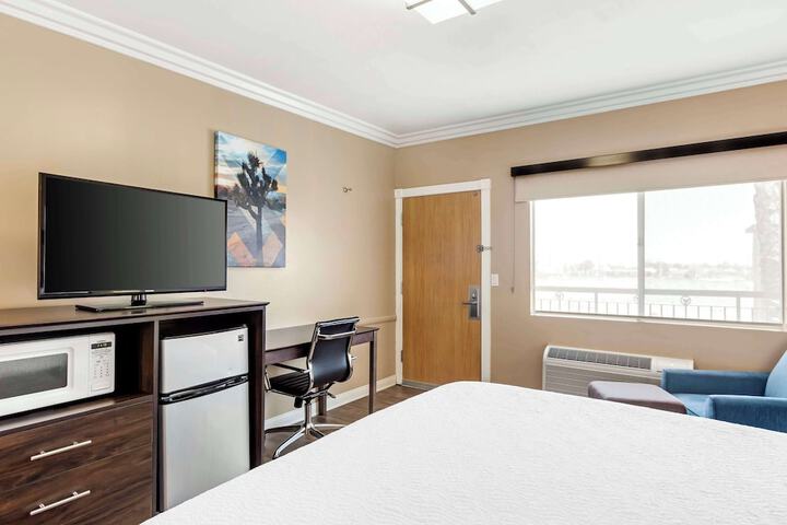 Room 19 of 47