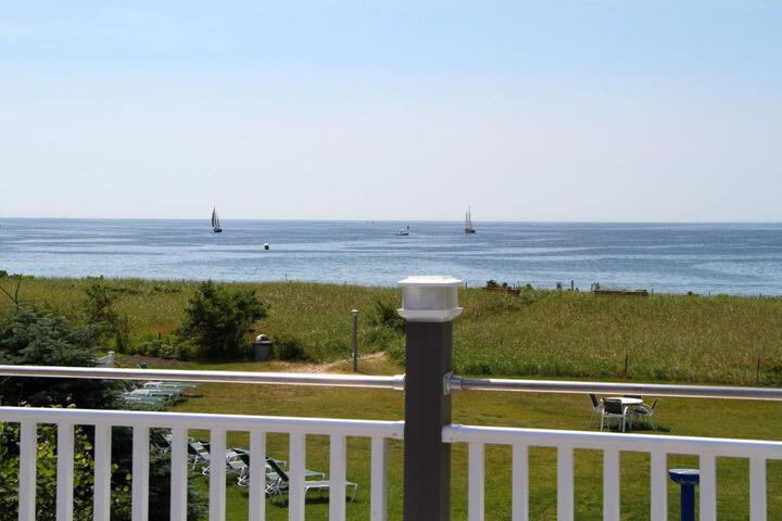 The Seaside Inn