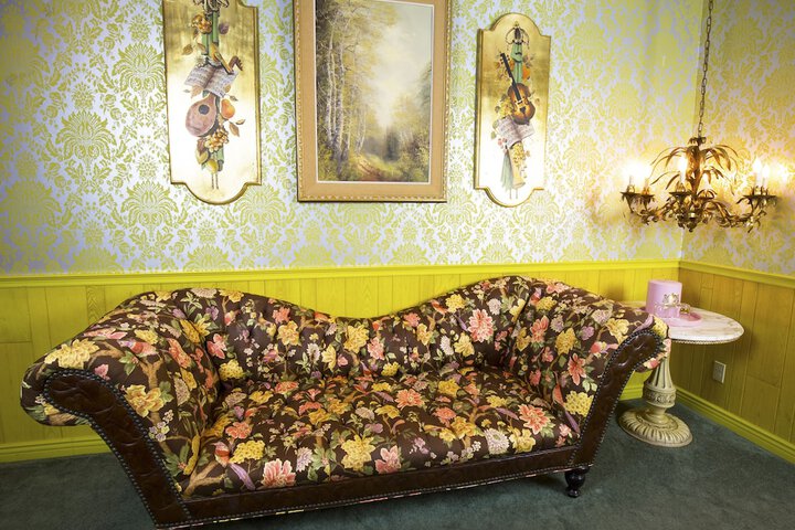 Room 238 of 461