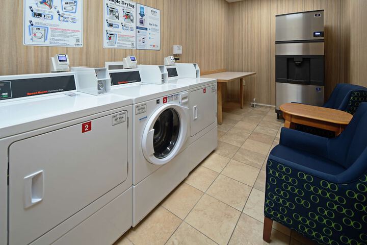 Hampton Inn & Suites Bremerton