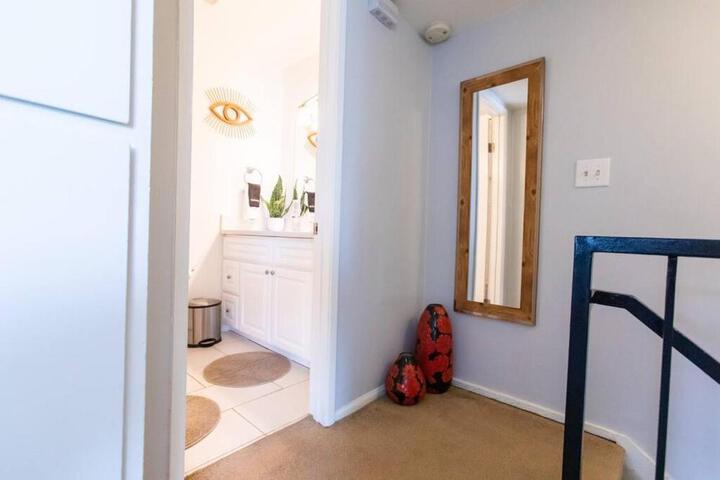 Cali Condo+BBQ+MemoryFoamBeds+12min to Beach