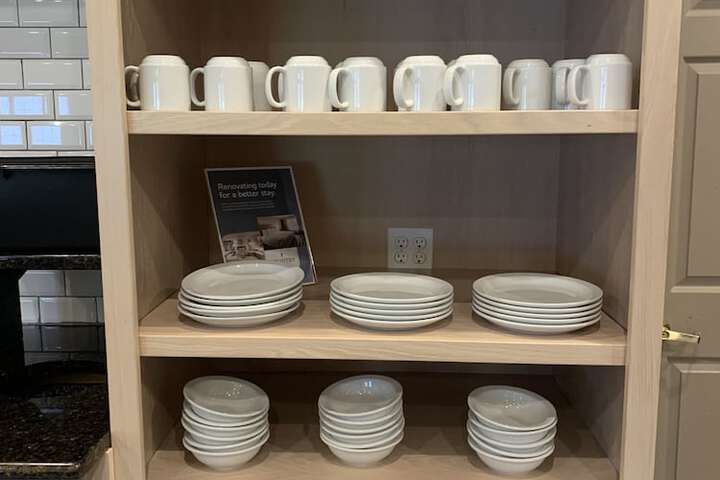 Breakfast/Coffee Service 28 of 44