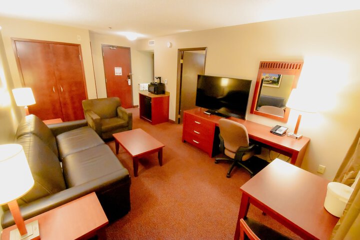 Room 42 of 65