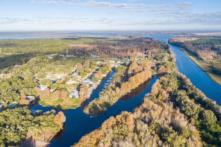 Camp Mack Lodge Marina & RV Resort