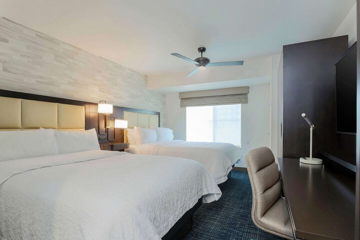 Room 21 of 53