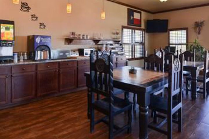 Americas Best Value Inn Jourdanton / Pleasanton