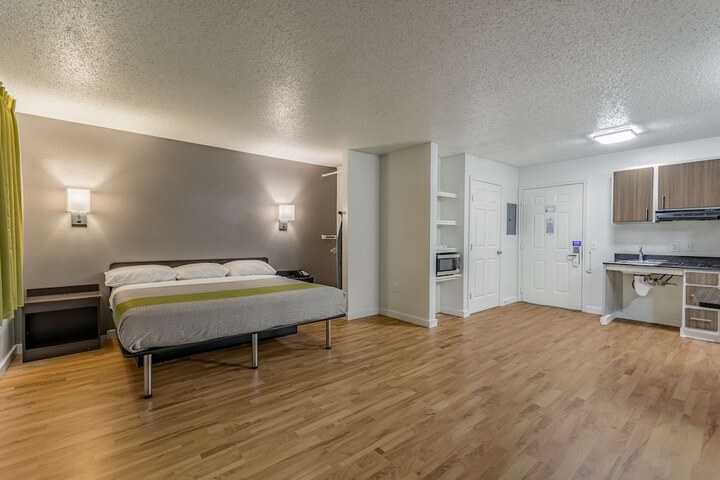 Room 29 of 43